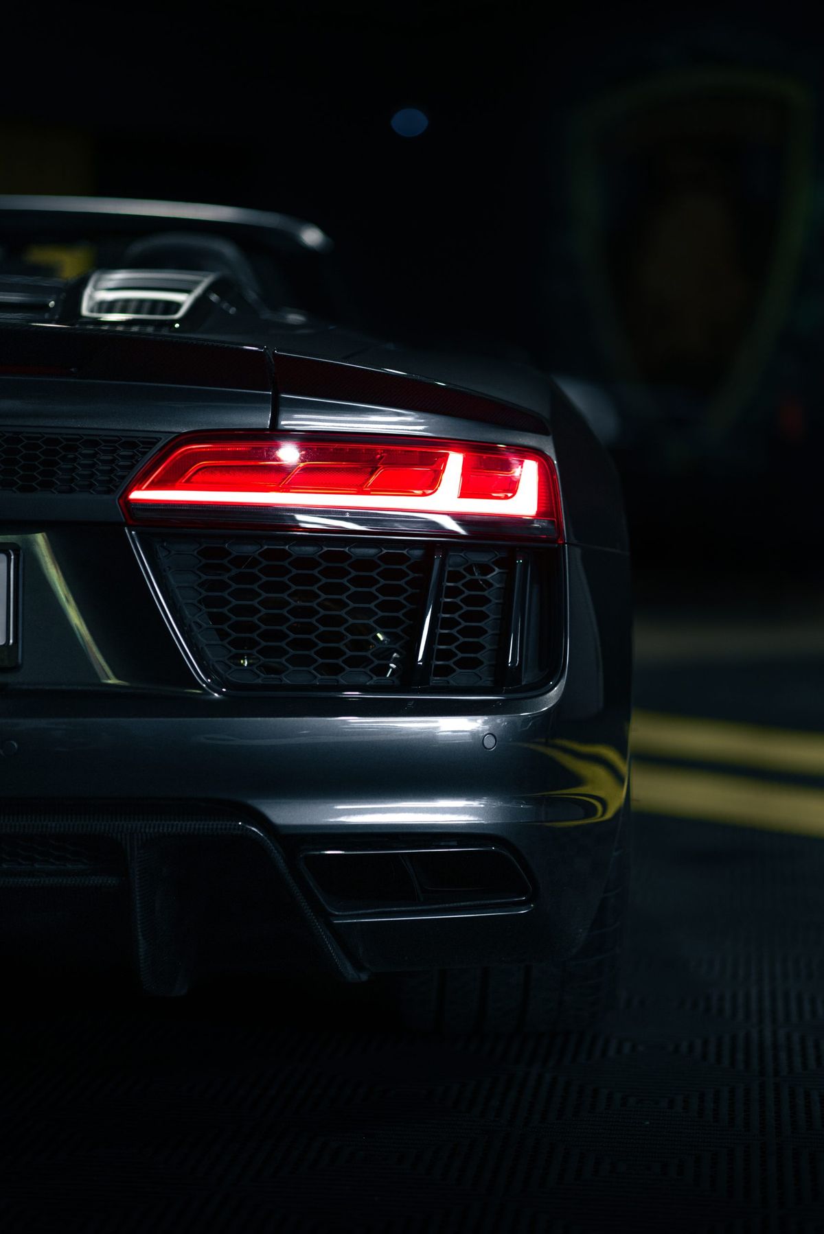 Audi R8 V10 Plus photo 4