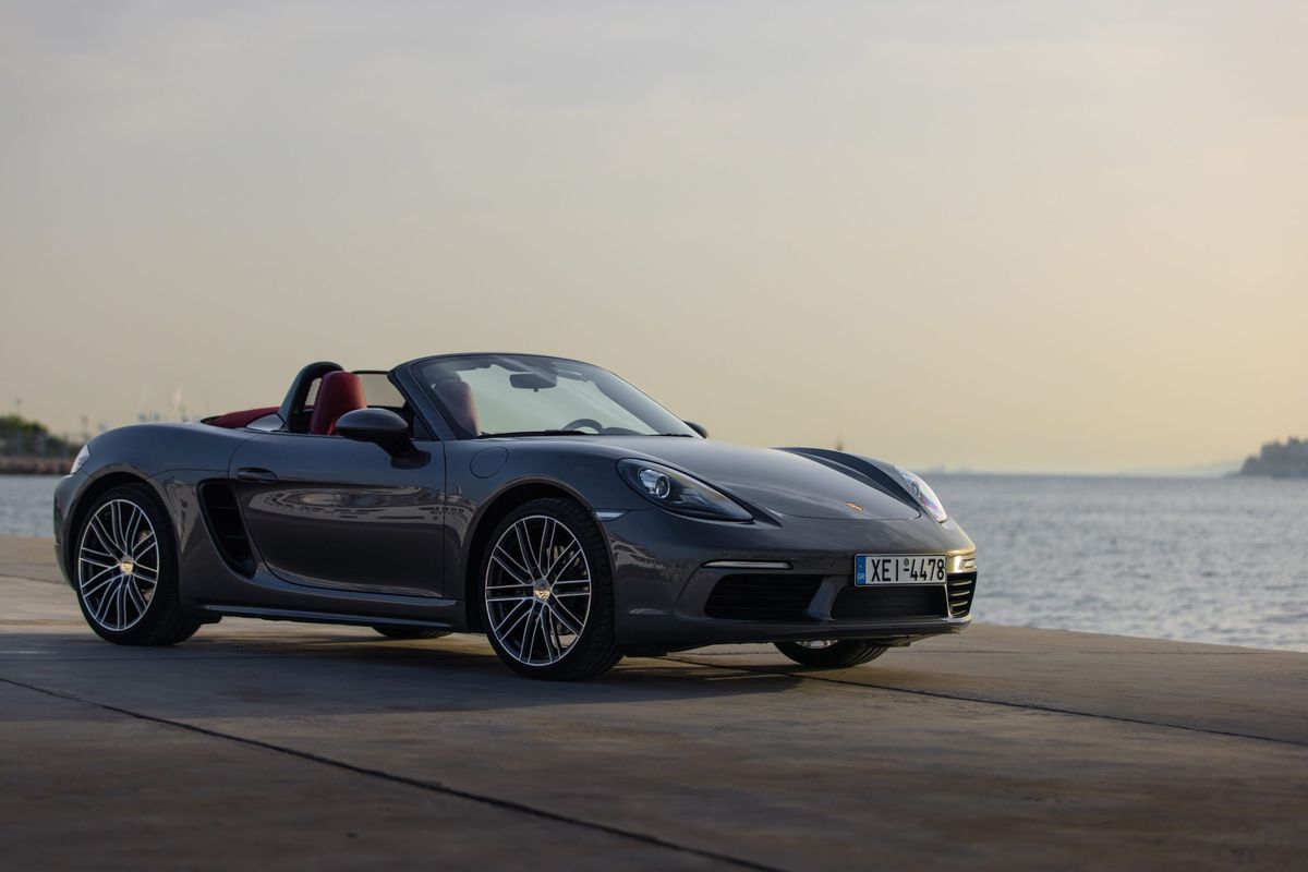 Porsche 718 Boxster