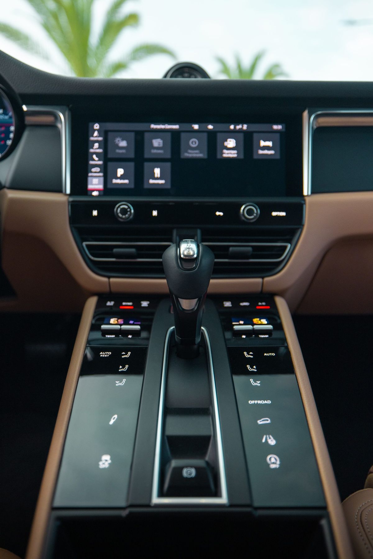 Porsche Macan 2023 photo 16
